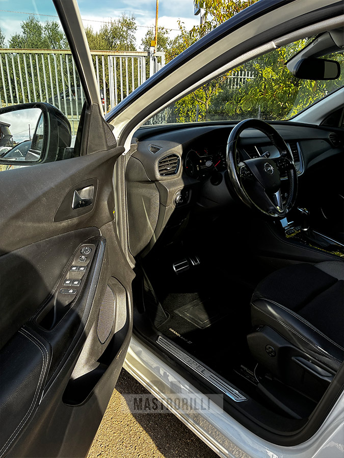 auto-usata-grandland-6-opelmastrorilli