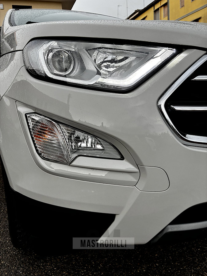 auto-usato-ford-ecosport-4-mastrorilli
