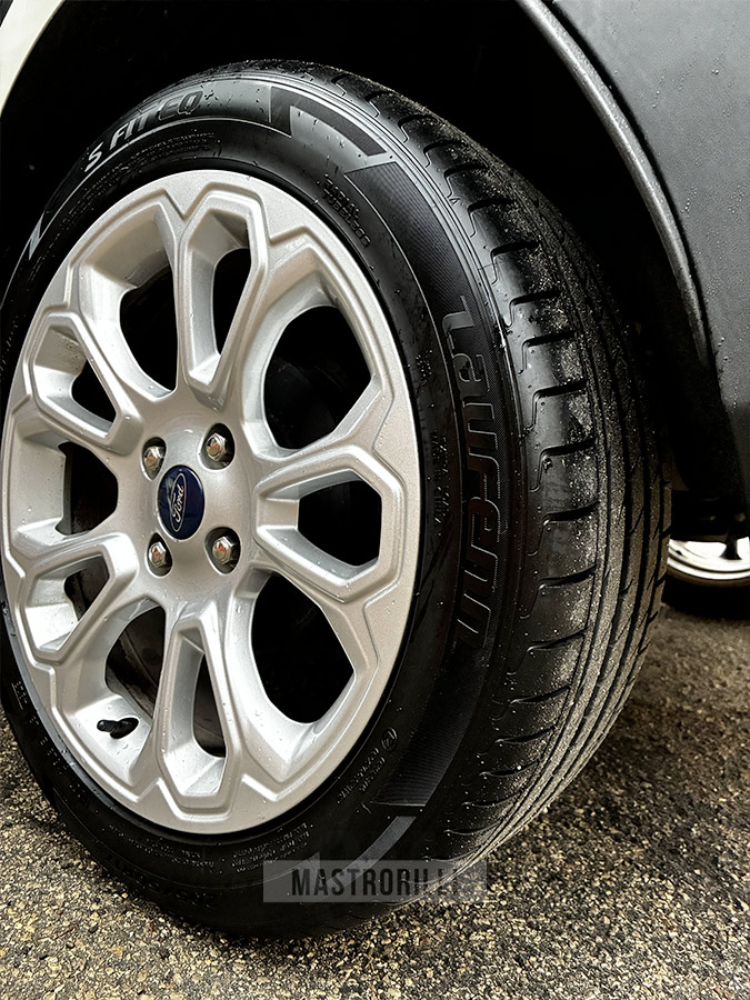 auto-usato-ford-ecosport-8-mastrorilli